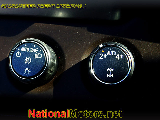 Vehicle image 9 of 17