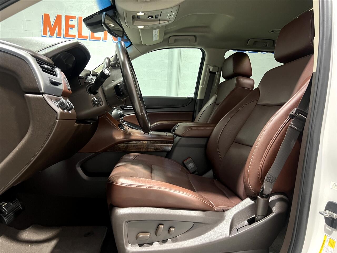 2019 Chevrolet Suburban Premier Image 16 of 28