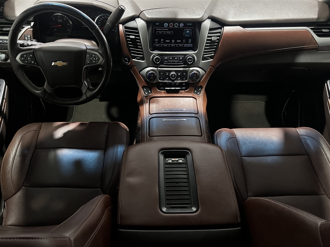 2019 Chevrolet Suburban Premier Image 21 of 28
