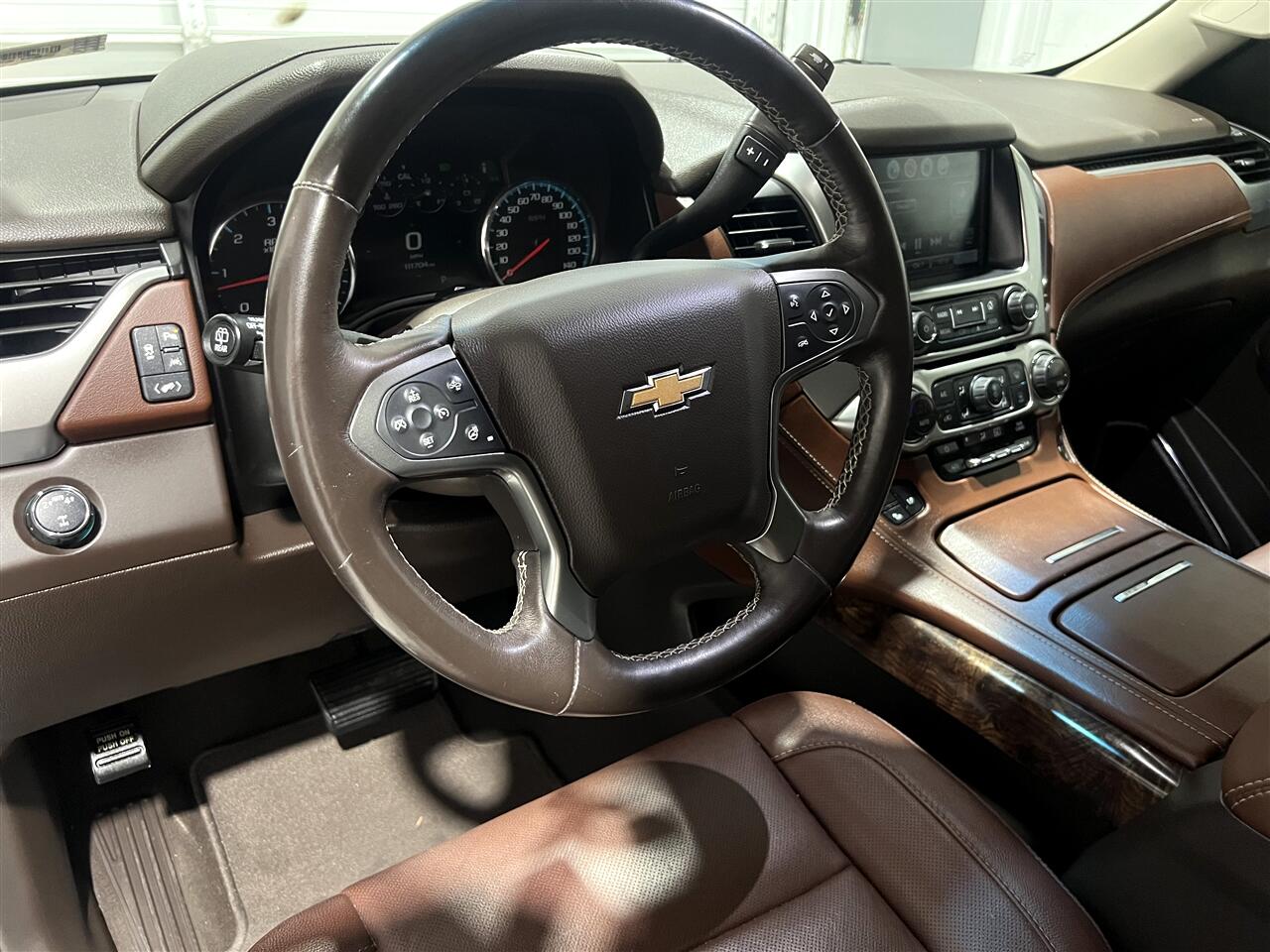 2019 Chevrolet Suburban Premier Image 18 of 28
