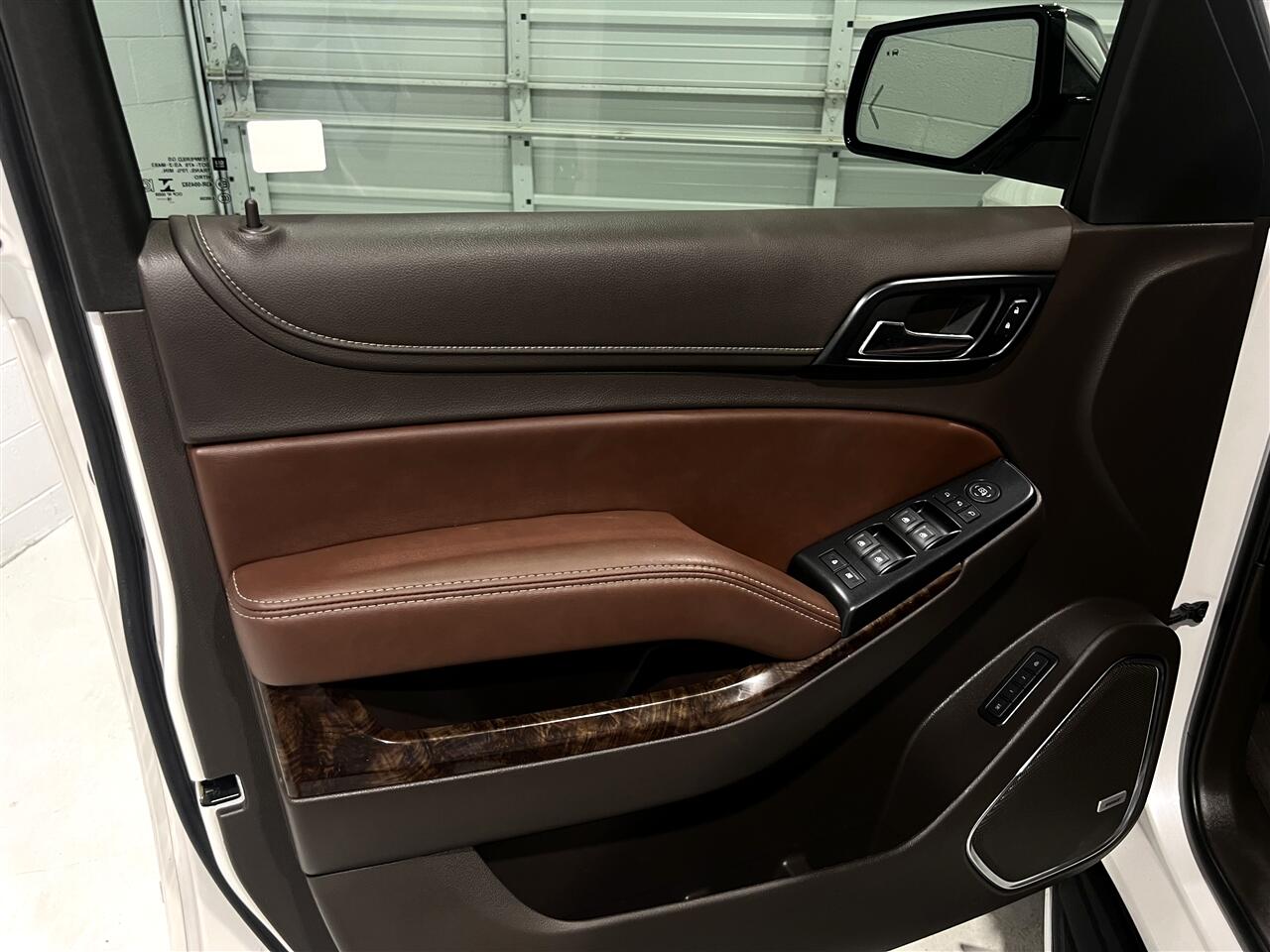 2019 Chevrolet Suburban Premier Image 24 of 28