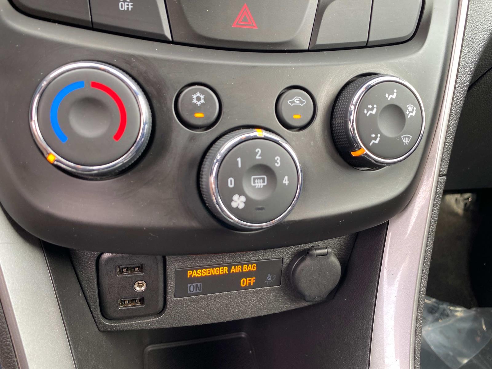 2019 Chevrolet Trax LT Image 21 of 24