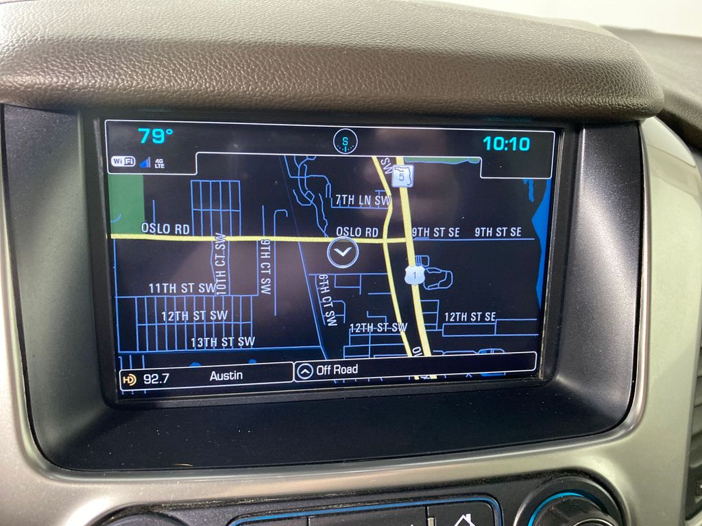 Vehicle image 18 of 39
