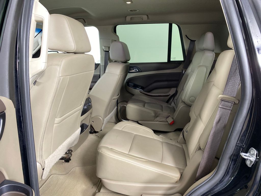 Vehicle image 12 of 39