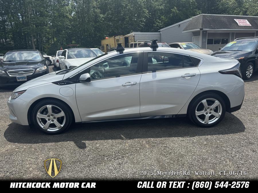 Vehicle image 4 of 46