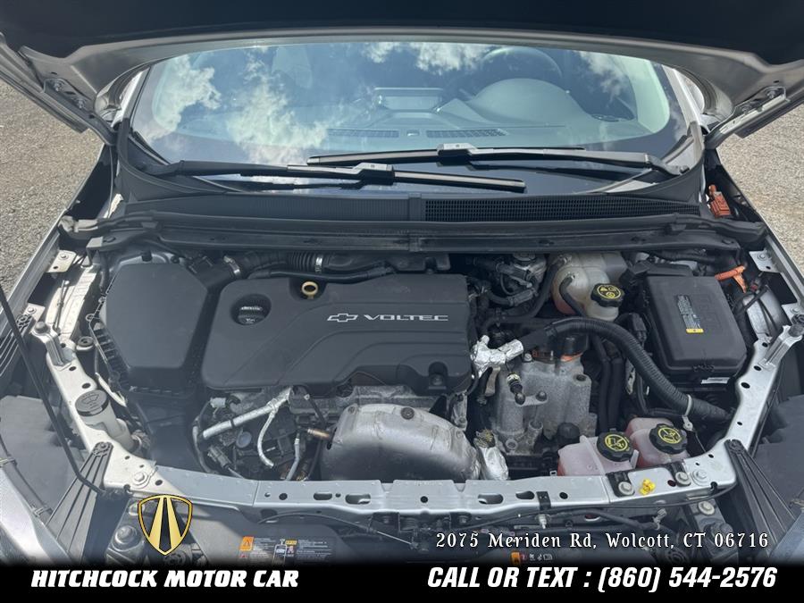 Vehicle image 20 of 46