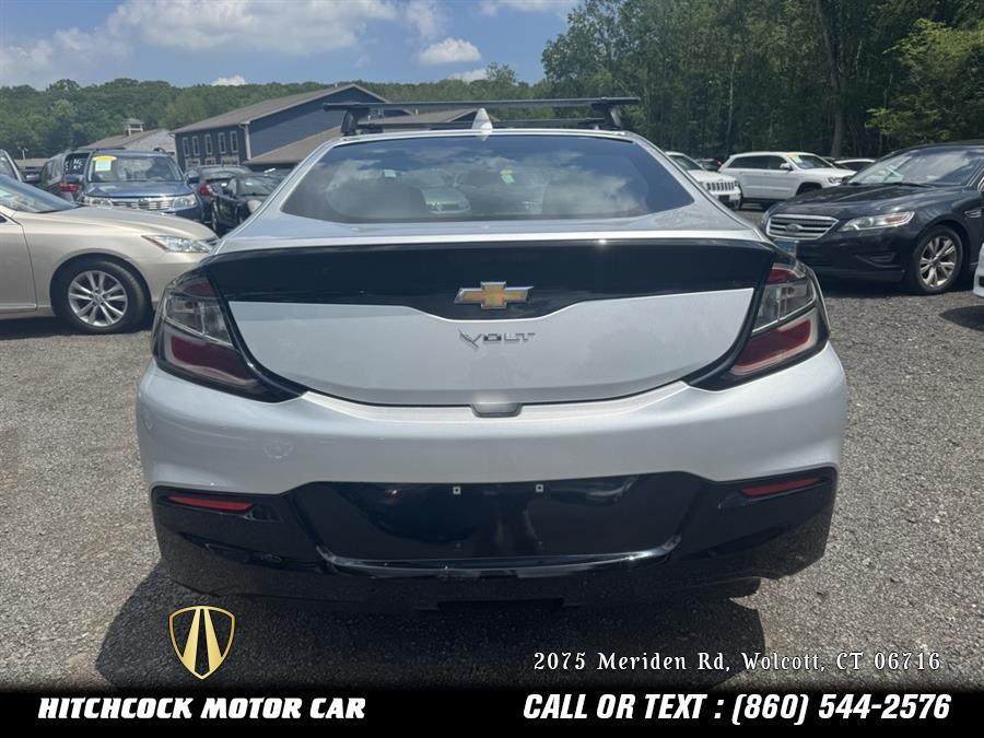 Vehicle image 14 of 46