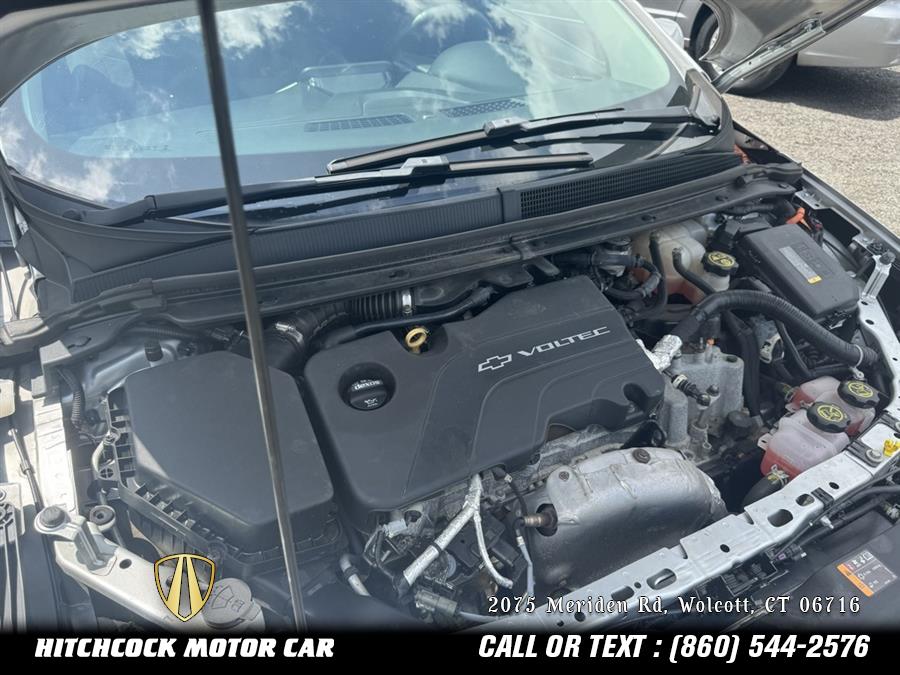 Vehicle image 22 of 46