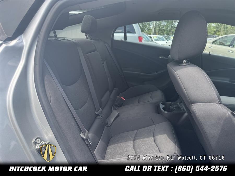 Vehicle image 30 of 46