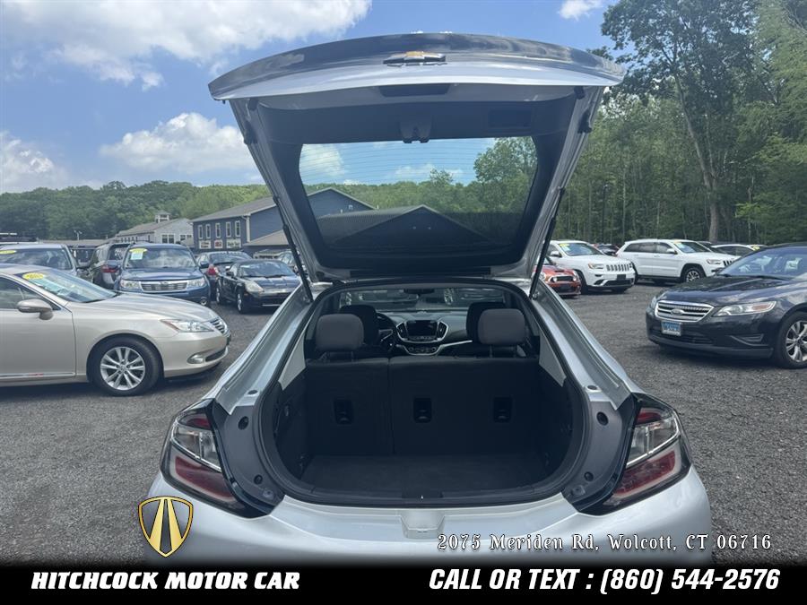 Vehicle image 41 of 46