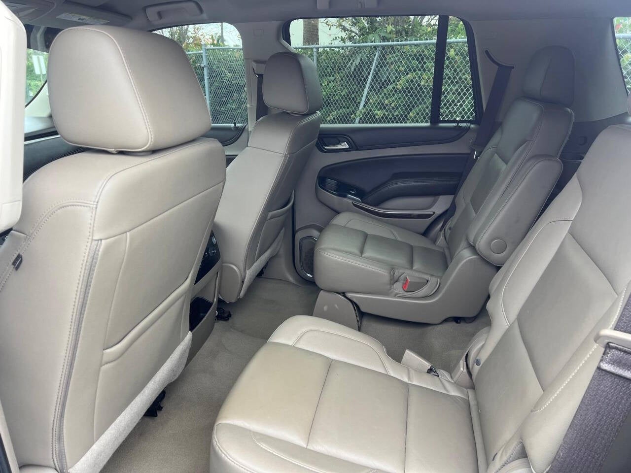 Vehicle image 16 of 54