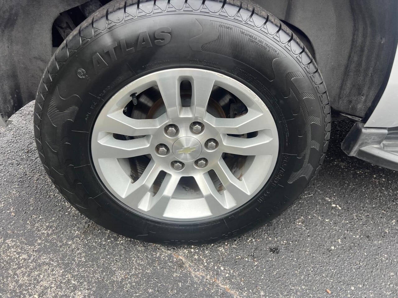 Vehicle image 39 of 54