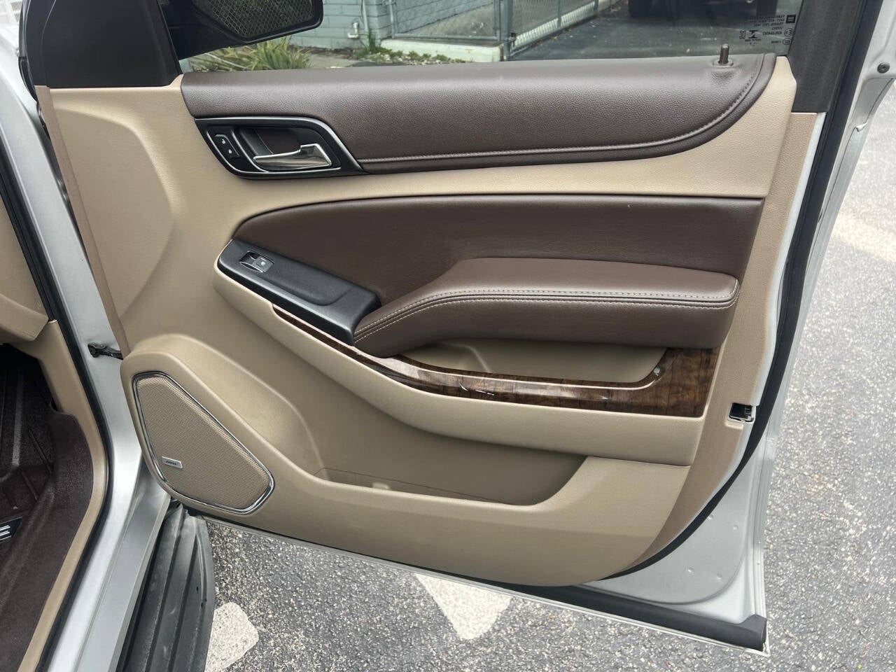 Vehicle image 24 of 54