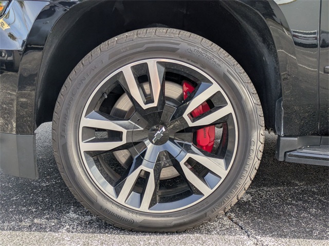 2019 Chevrolet Tahoe Premier Image 10 of 32