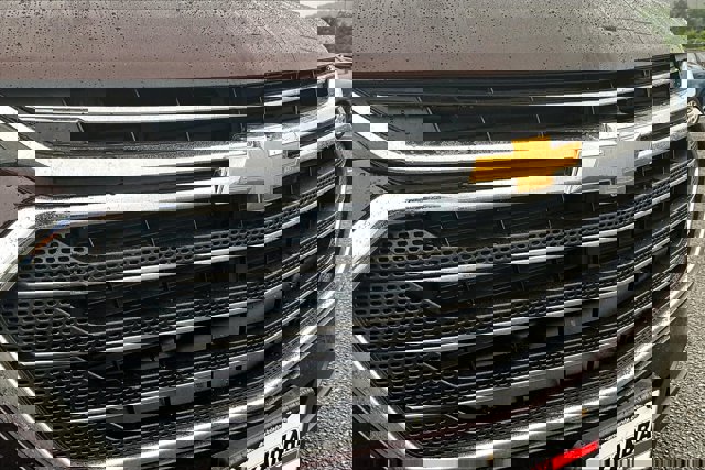 Vehicle image 29 of 37