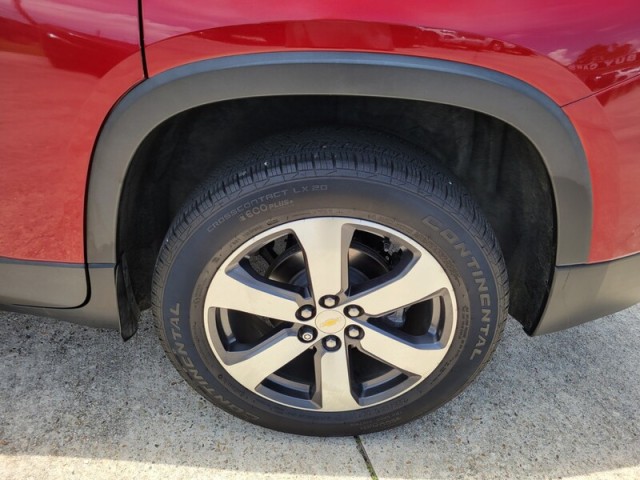 Vehicle image 10 of 38