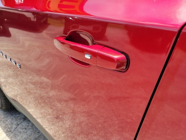 Vehicle image 11 of 38