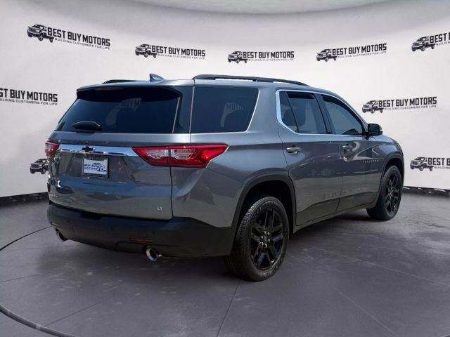 Vehicle image 5 of 40