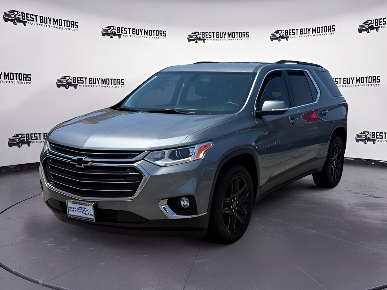 Vehicle image 32 of 40