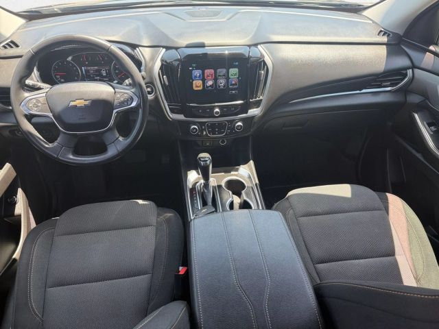 Vehicle image 11 of 40