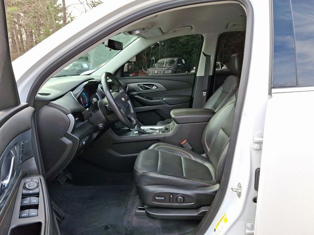 Vehicle image 15 of 34