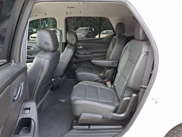 Vehicle image 11 of 34