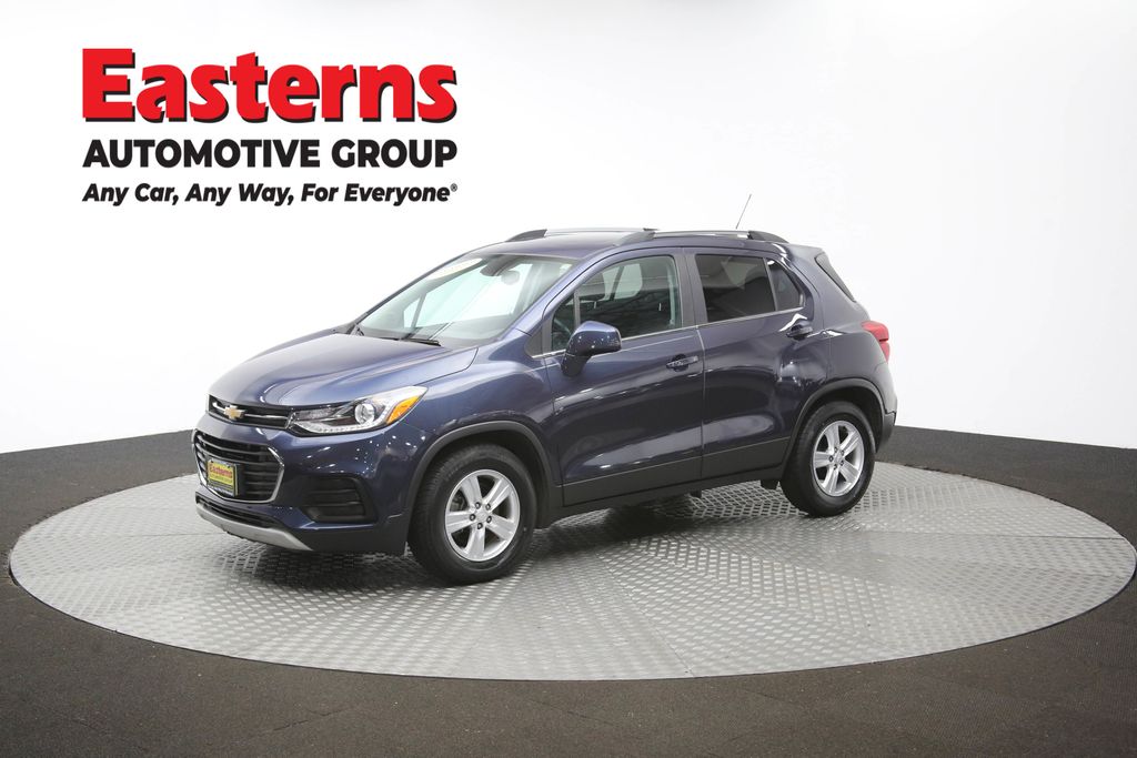 2019 Chevrolet Trax LT Image 3 of 65
