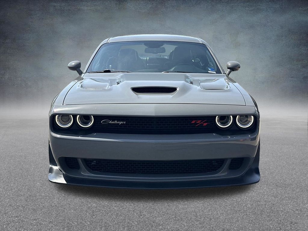 2019 Dodge Challenger R/T Scat Pack Widebody Image 2 of 24
