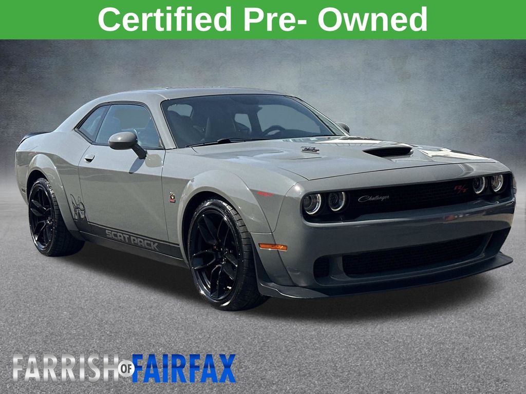 2019 Dodge Challenger R/T Scat Pack Widebody Image 3 of 24