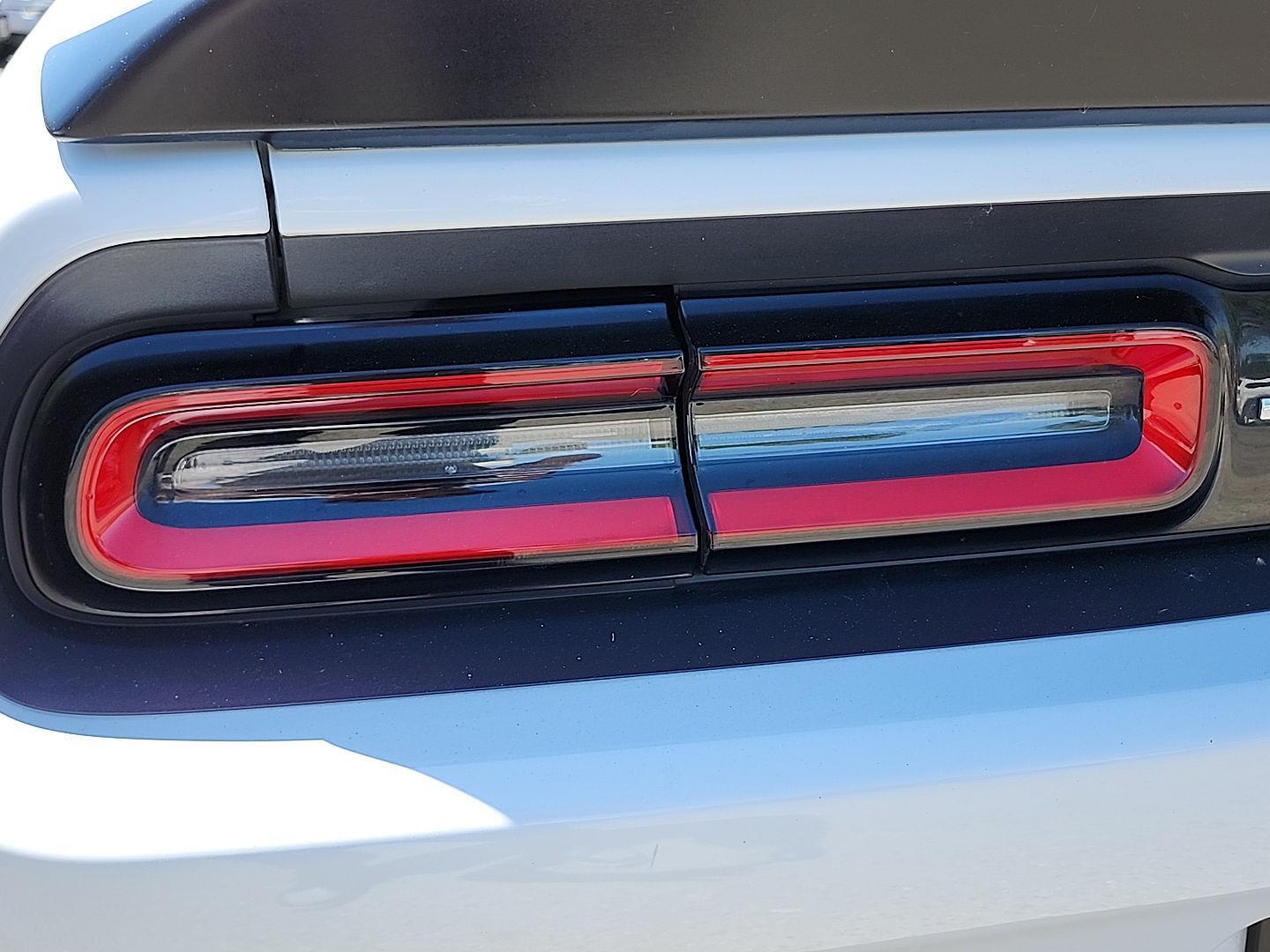 Vehicle image 16 of 56