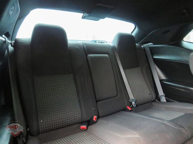 Vehicle image 12 of 22