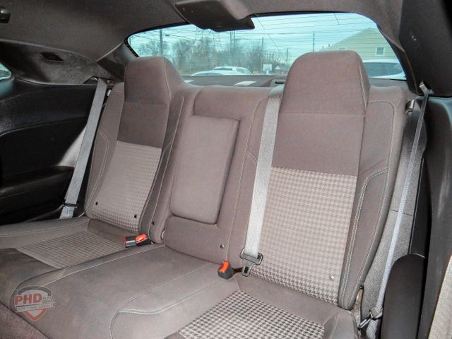 Vehicle image 11 of 22