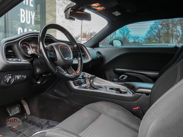 Vehicle image 6 of 22