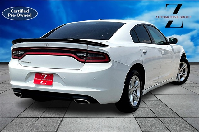 Vehicle image 4 of 35