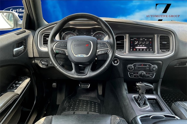 Vehicle image 12 of 35