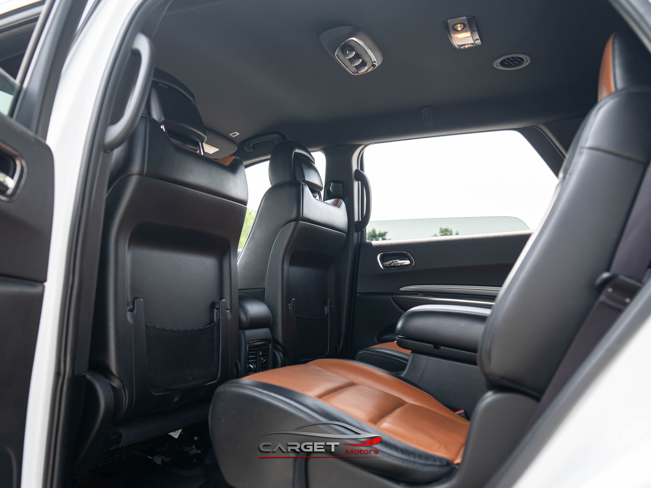 Vehicle image 22 of 63