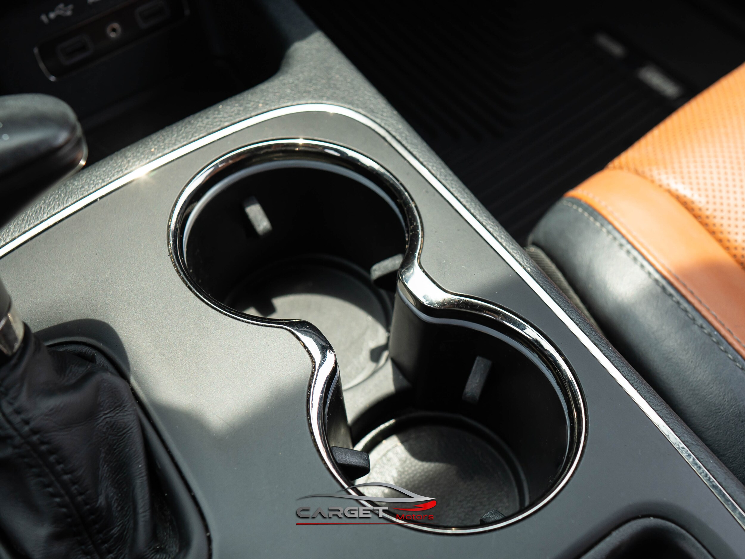 Vehicle image 39 of 63