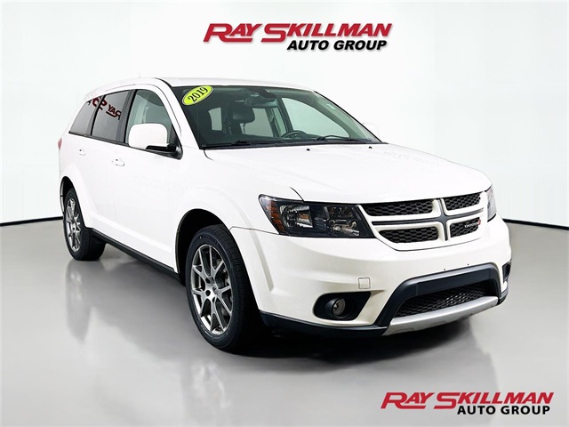 Vehicle image 3 of 42