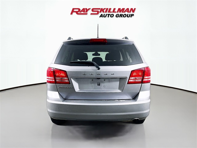 Vehicle image 6 of 35