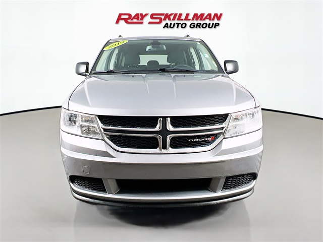 Vehicle image 2 of 35
