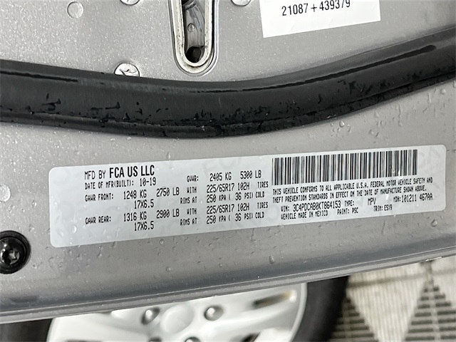 Vehicle image 26 of 35