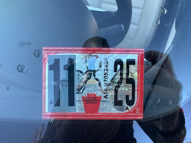 Vehicle image 22 of 32