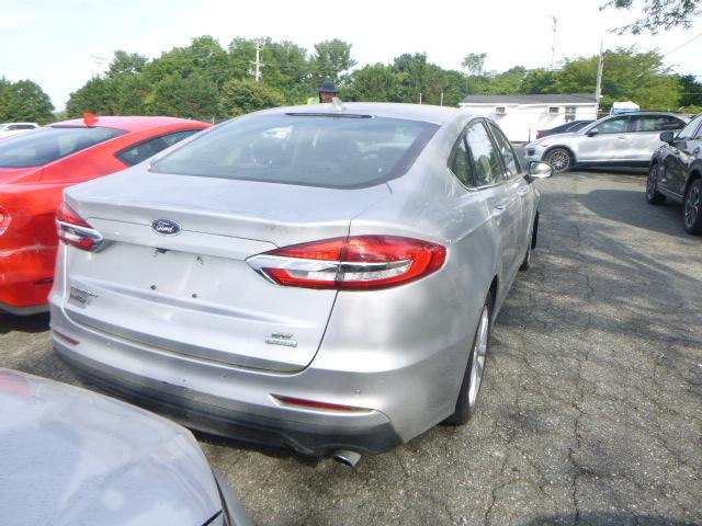 Vehicle image 2 of 5
