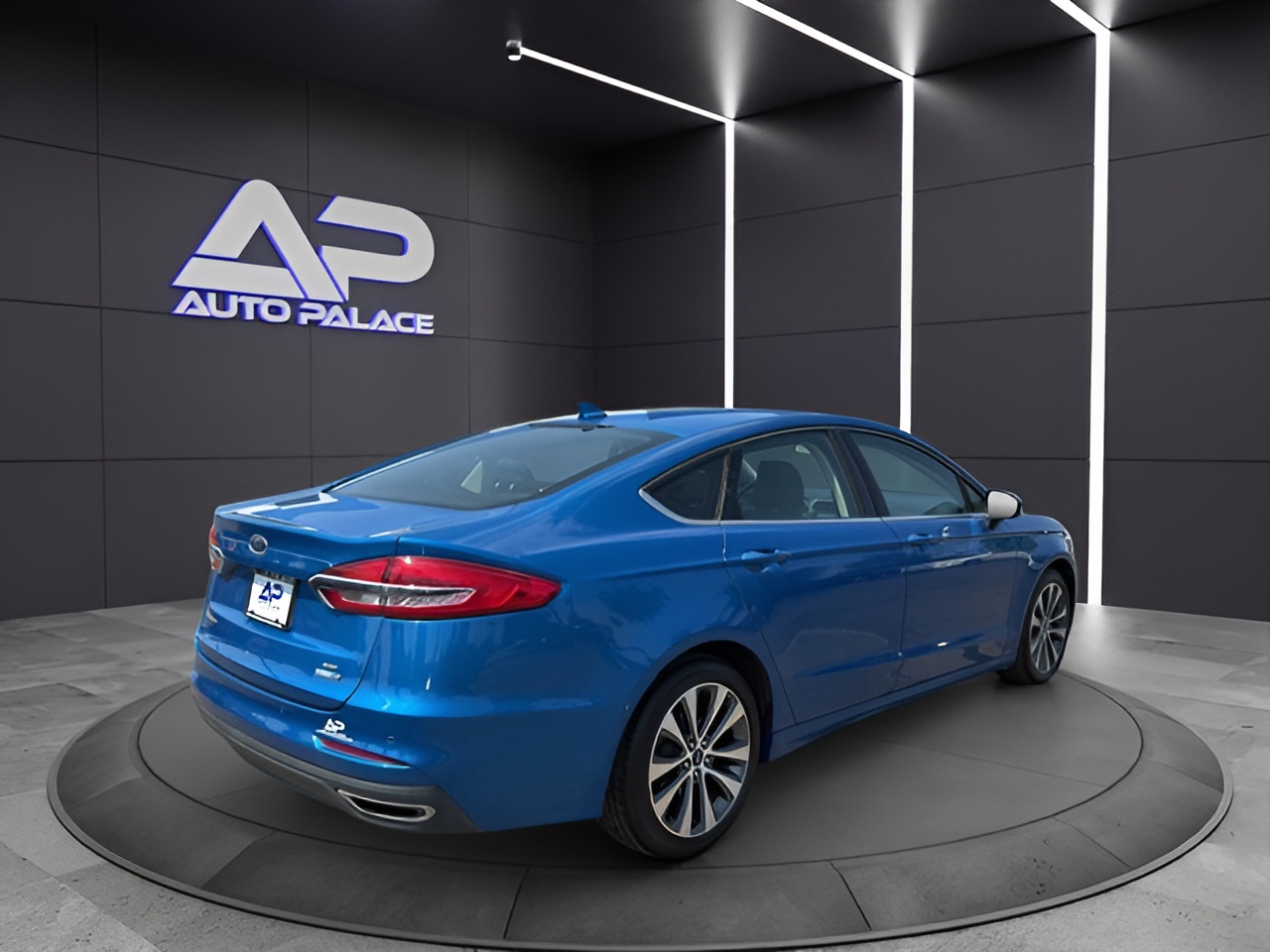 Vehicle image 26 of 29