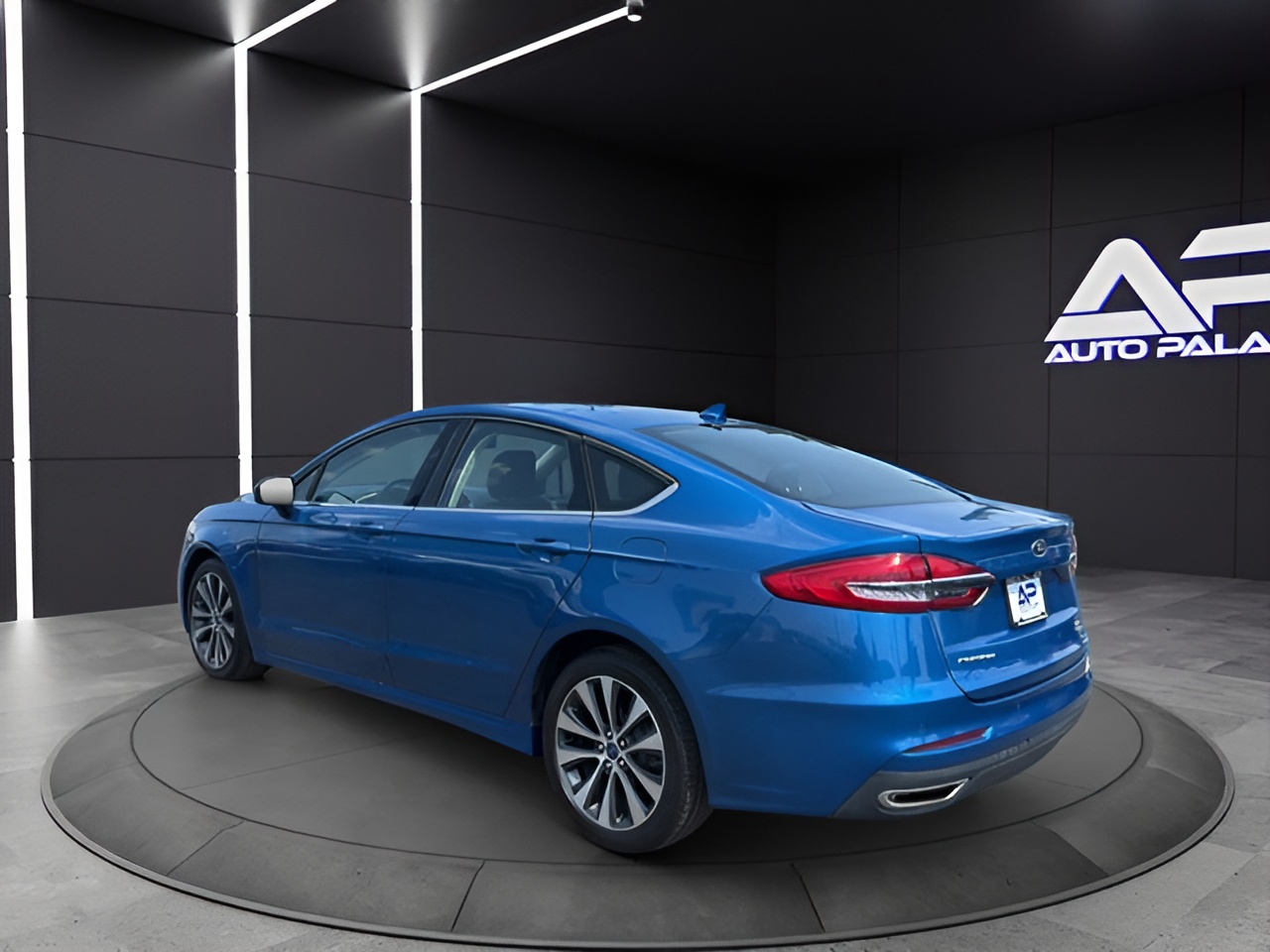 Vehicle image 28 of 29