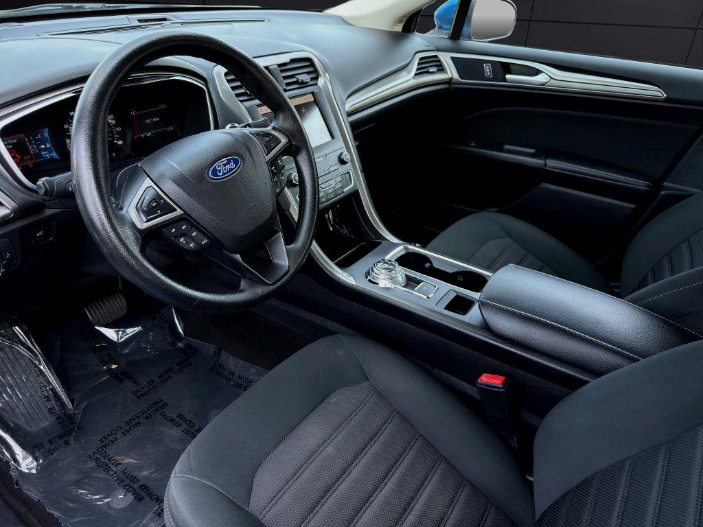 Vehicle image 12 of 29