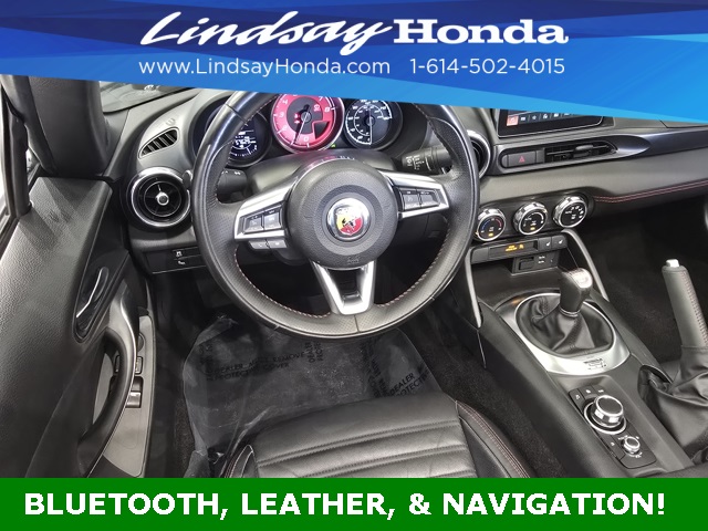 Vehicle image 18 of 25