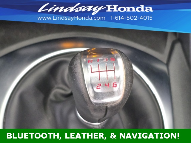 Vehicle image 21 of 25