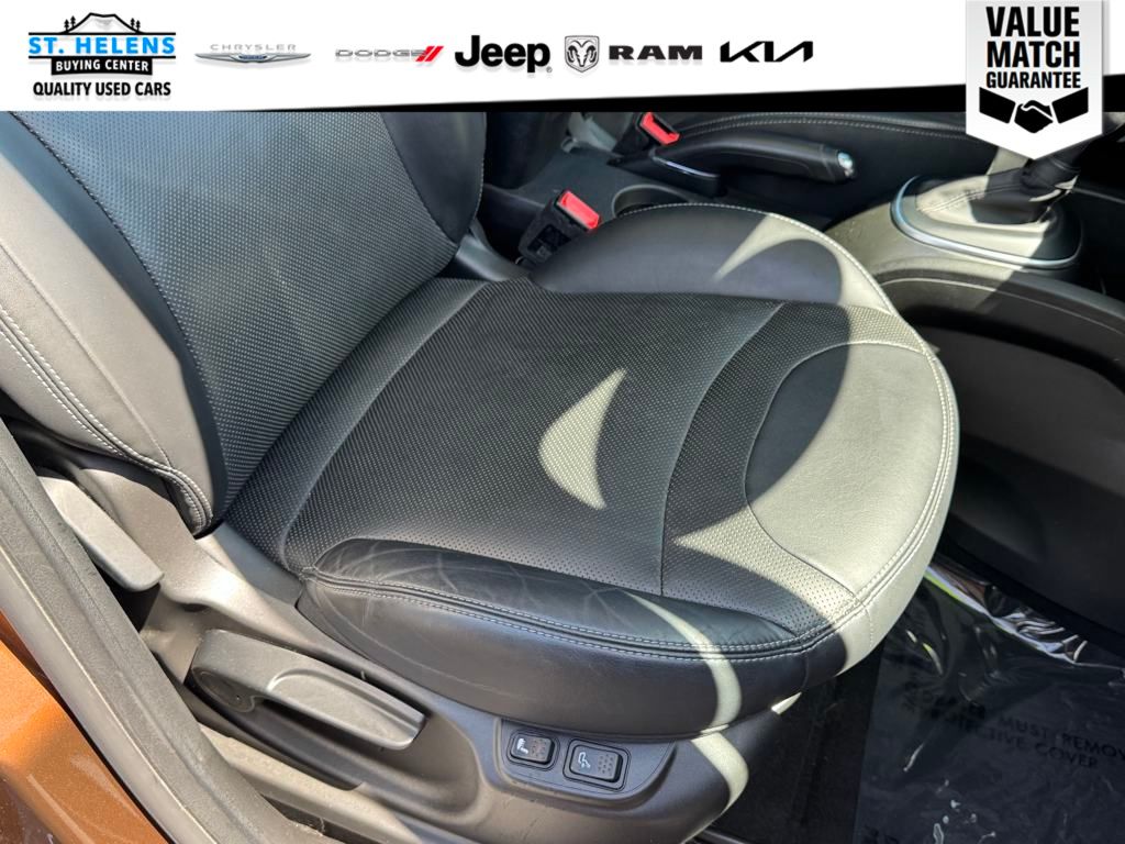 Vehicle image 28 of 29