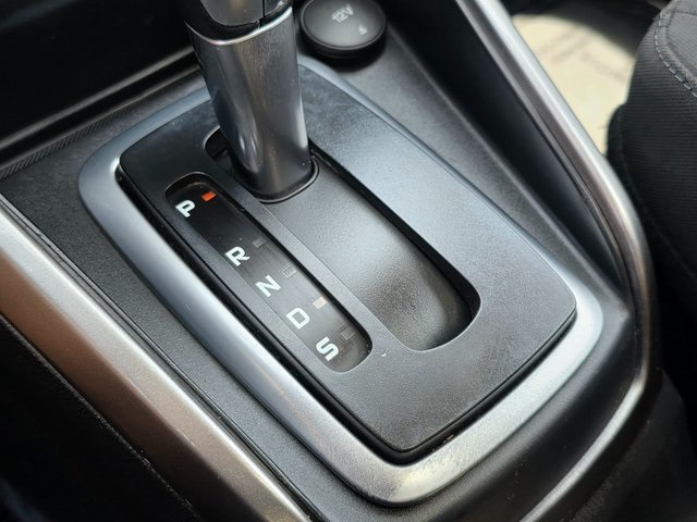 Vehicle image 35 of 41